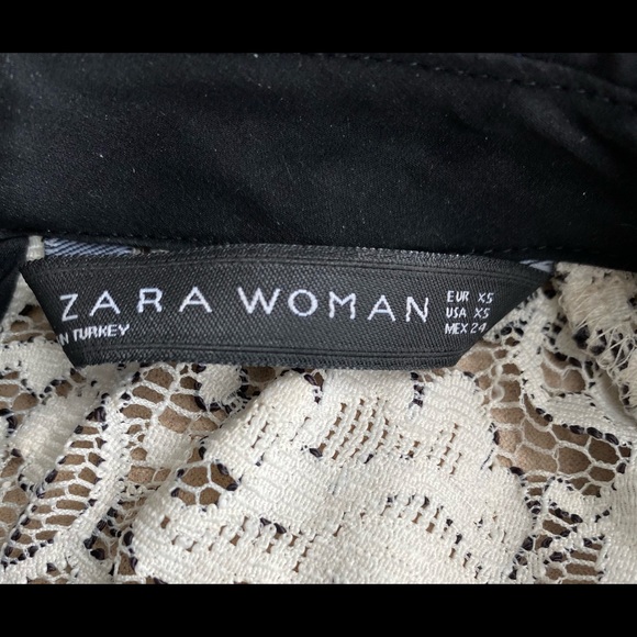 Lace Collared Top - Picture 3 of 3